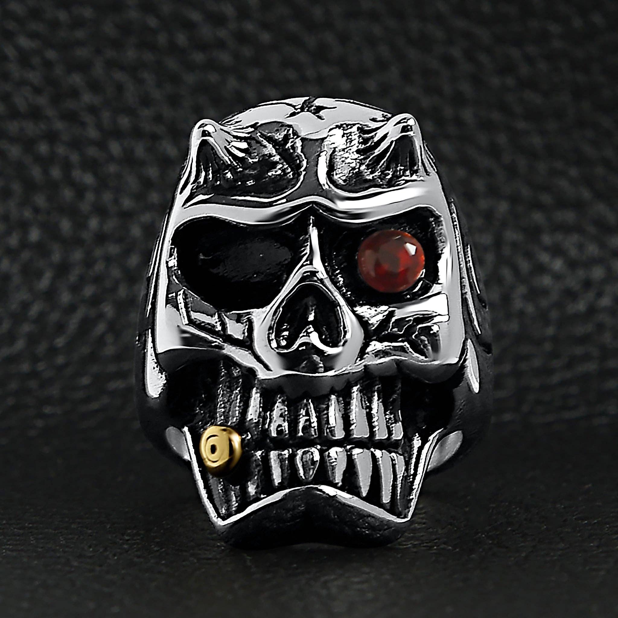 Anillo de cigarro de acero inoxidable con forma de calavera de diablo con circonita cúbica roja para fumar en oro de 18 quilates con revestimiento de PVD: 10