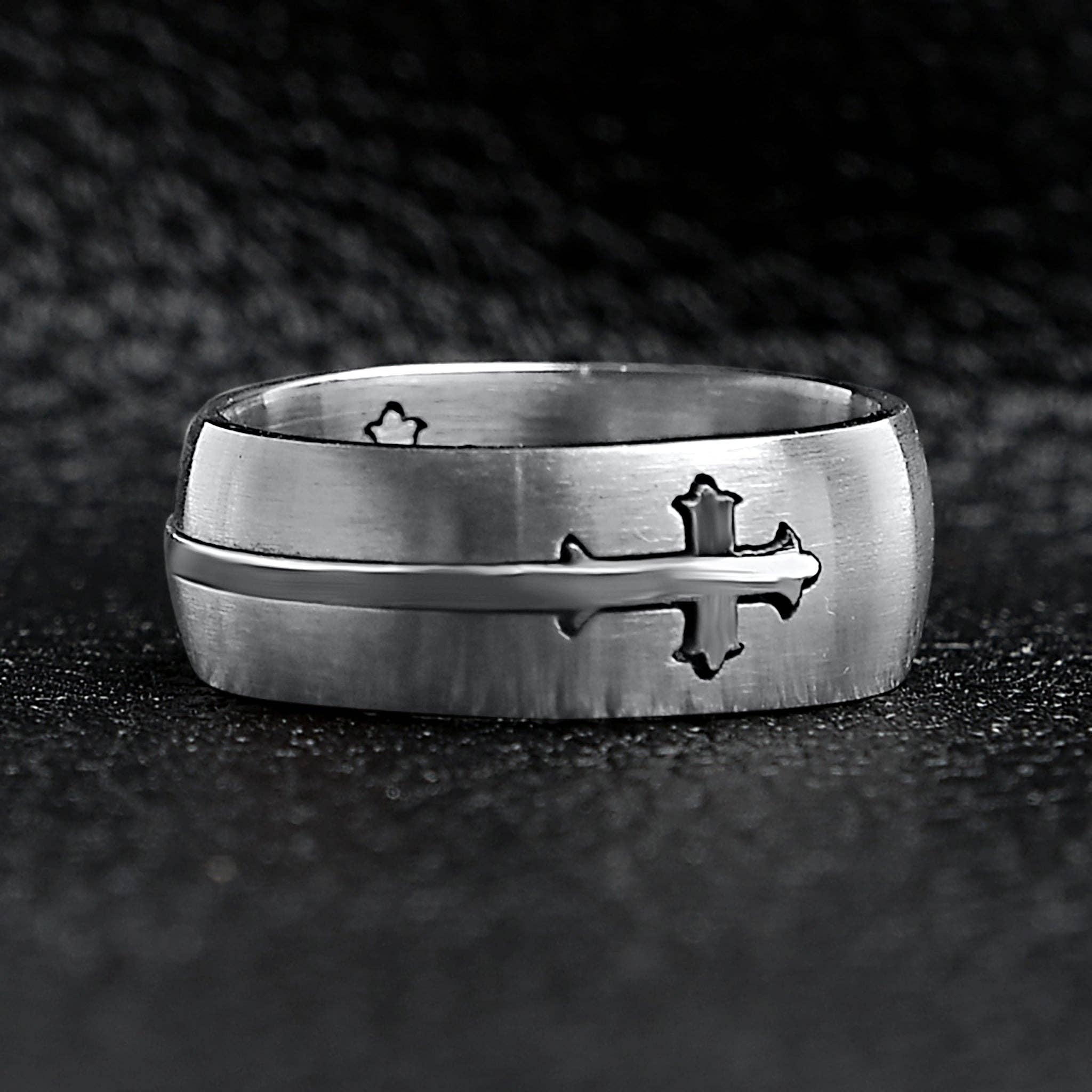 Anillo de doble cruz de acero inoxidable pulido: 5 / 8mm