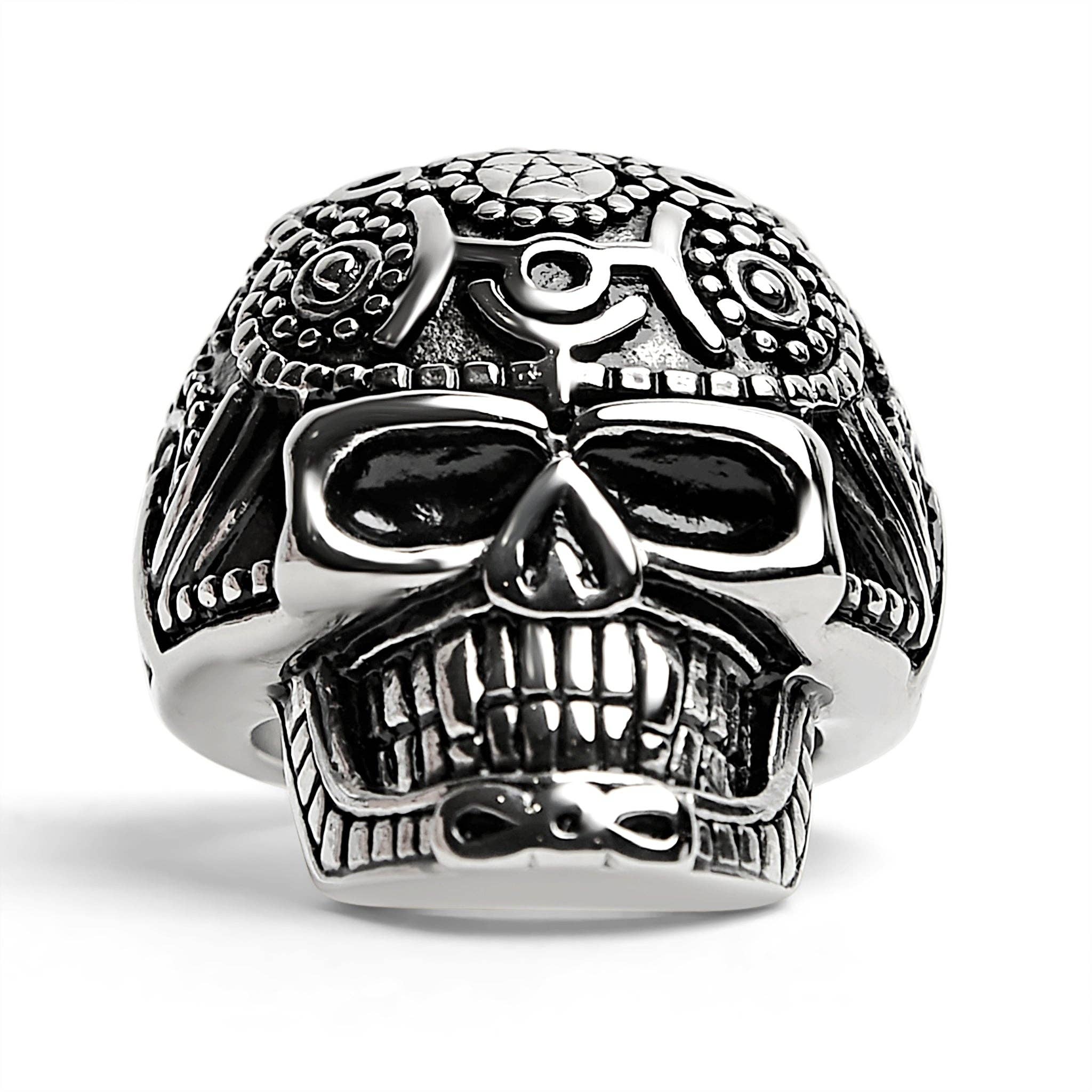 Anillo de Calavera de Acero Inoxidable con Inspiración Tribal: 10
