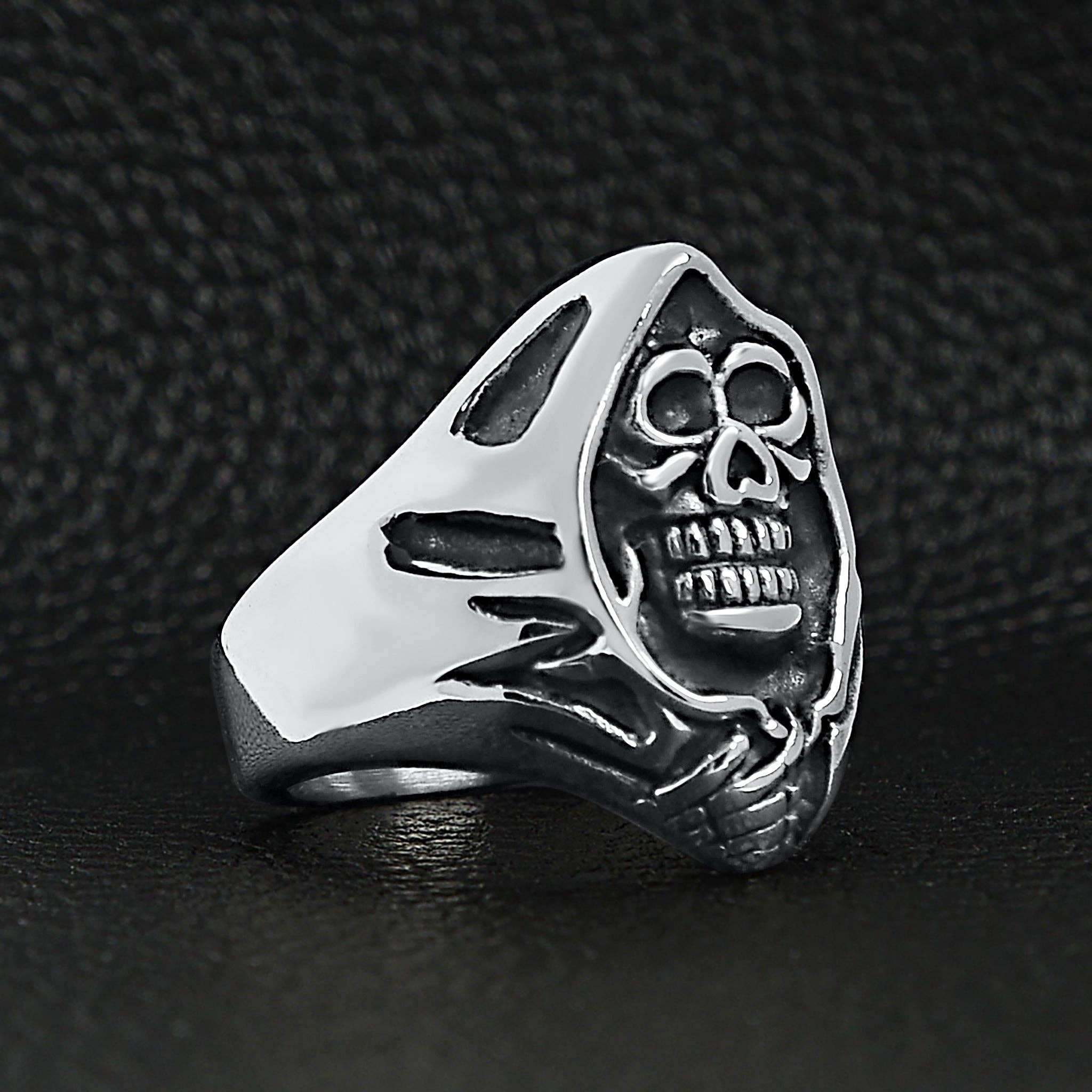 Anillo de acero inoxidable con forma de calavera Grim Reaper: 10