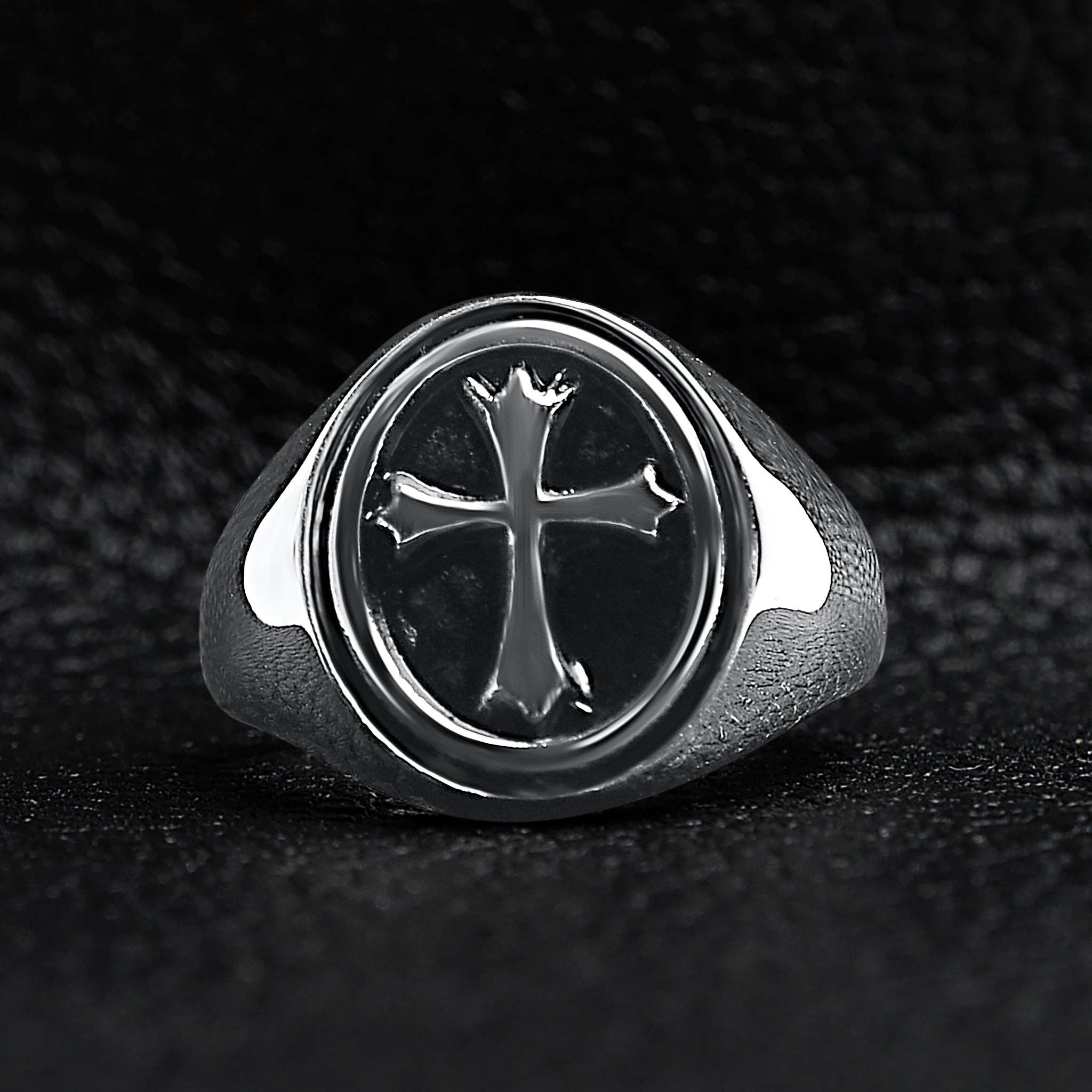 Anillo de sello en forma de cruz pulida de acero inoxidable: 13