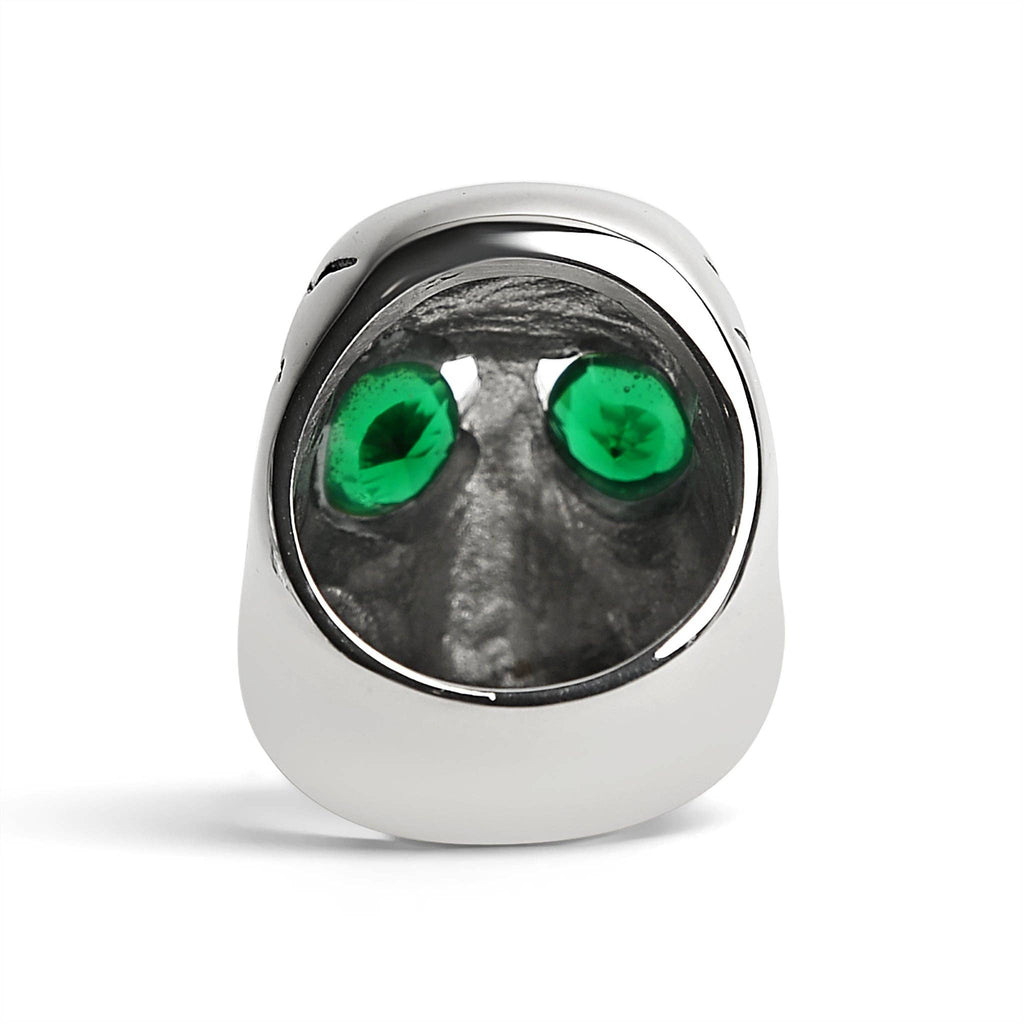 Anillo de acero inoxidable con forma de calavera agrietada con circonita cúbica verde: 12