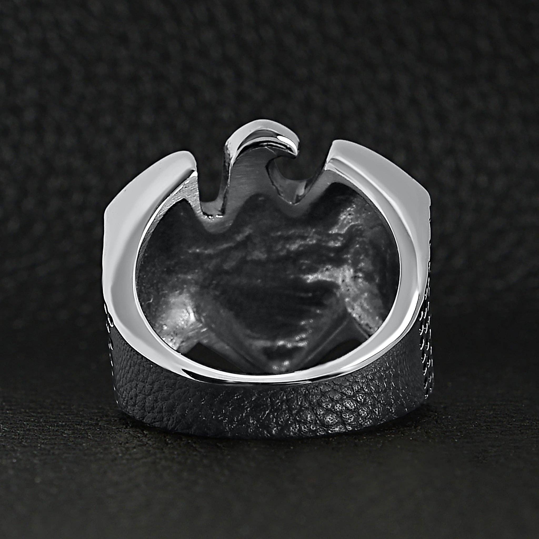 Anillo de acero inoxidable « AMERICAN BIKER » con águila: 10