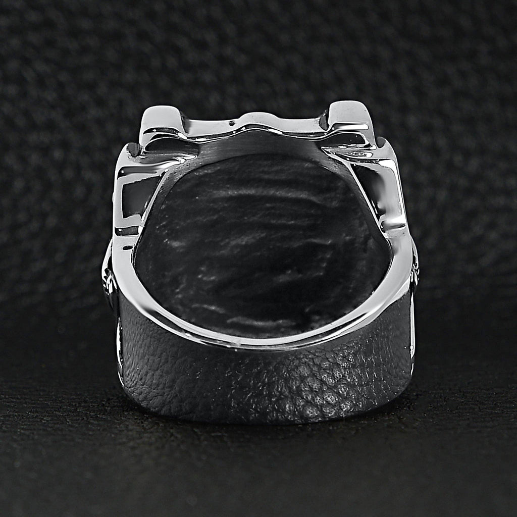Anillo con sello de calavera con tachuelas de acero inoxidable: 10