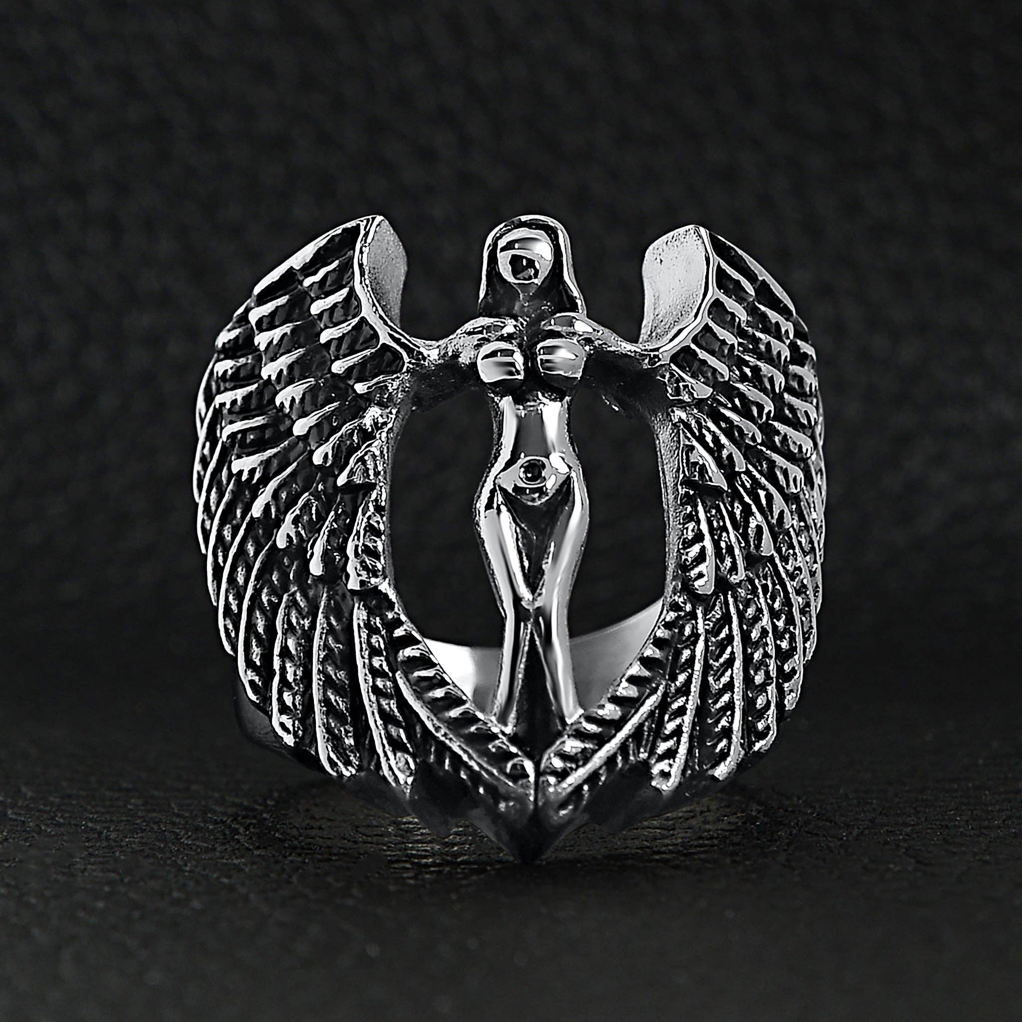 Anillo Grande de Ángel Desnudo de Acero Inoxidable: 7