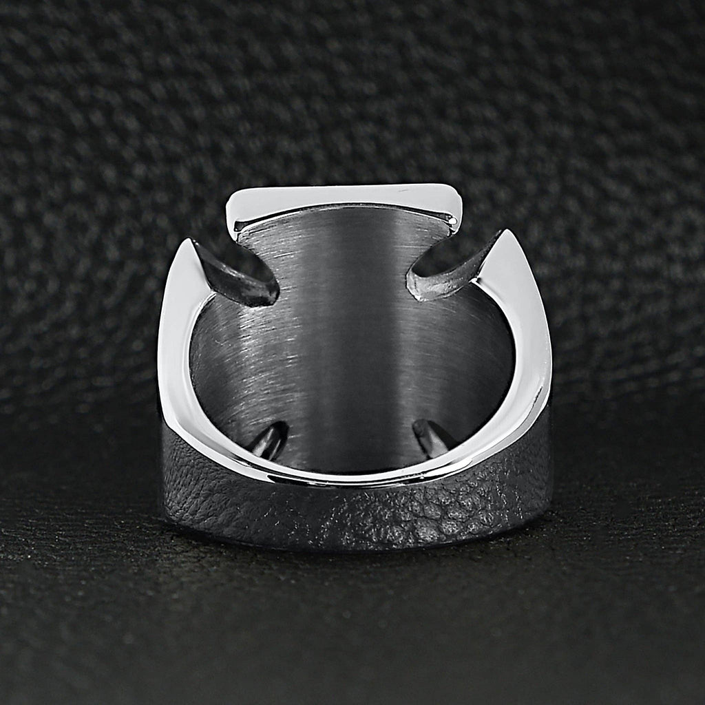 Anillo de acero inoxidable con forma de cruz maltesa con calavera pulida: 10