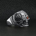 Calavera de acero inoxidable con circonita cúbica roja en forma de ojo y anillo de parche: 9
