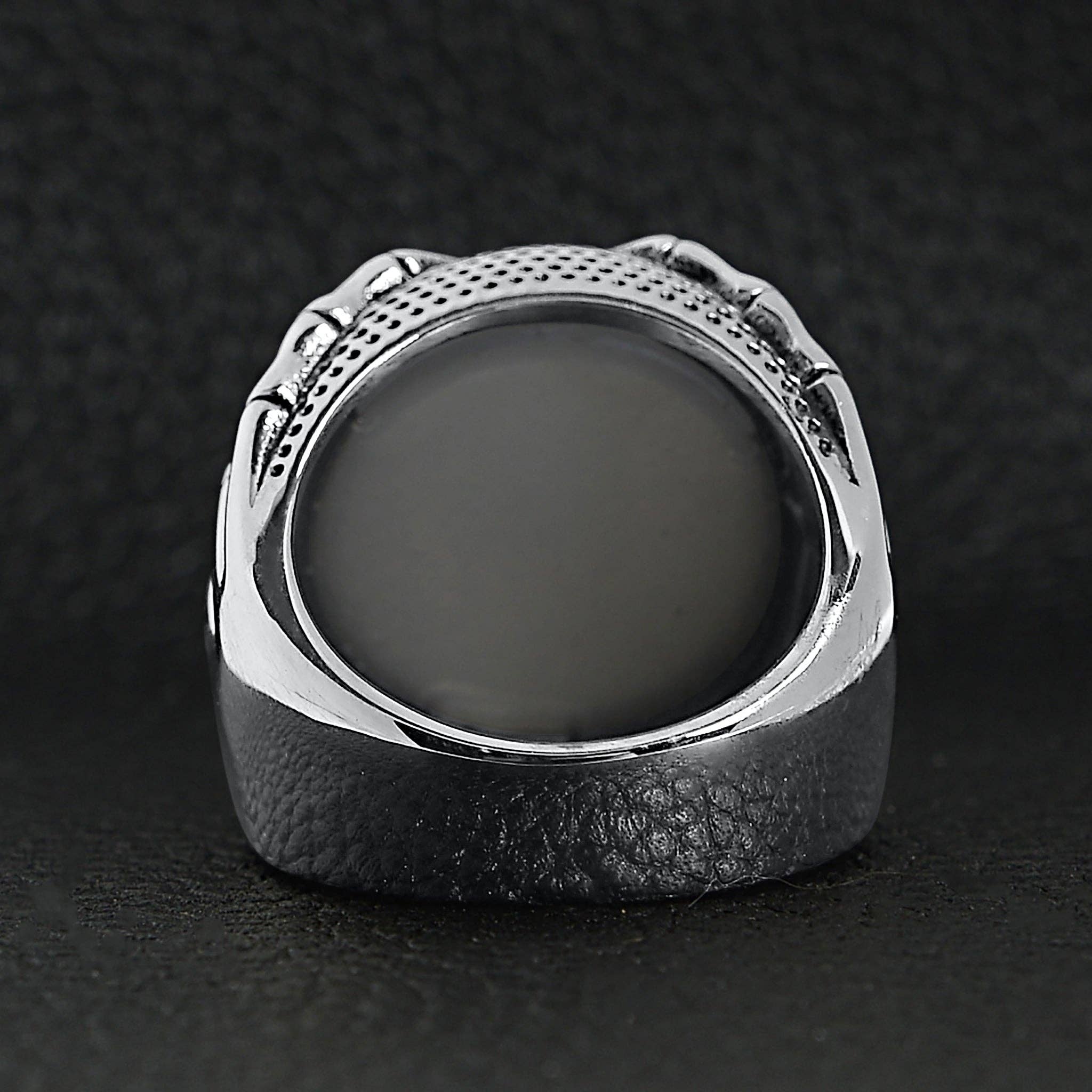 Anillo de manos esqueleto de acero inoxidable sosteniendo un ojo azul: 9 / De los hombres
