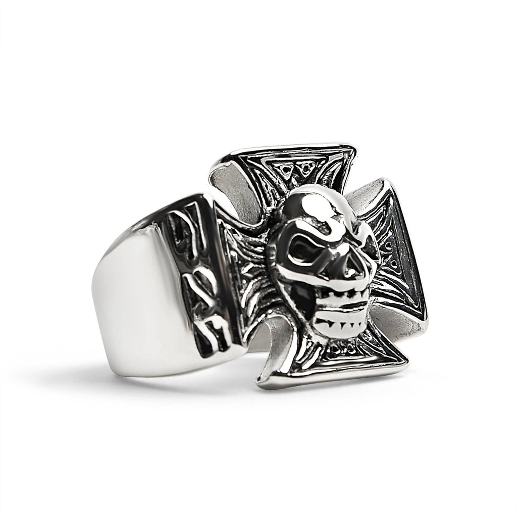 Anillo de acero inoxidable con forma de cruz maltesa con calavera pulida: 10