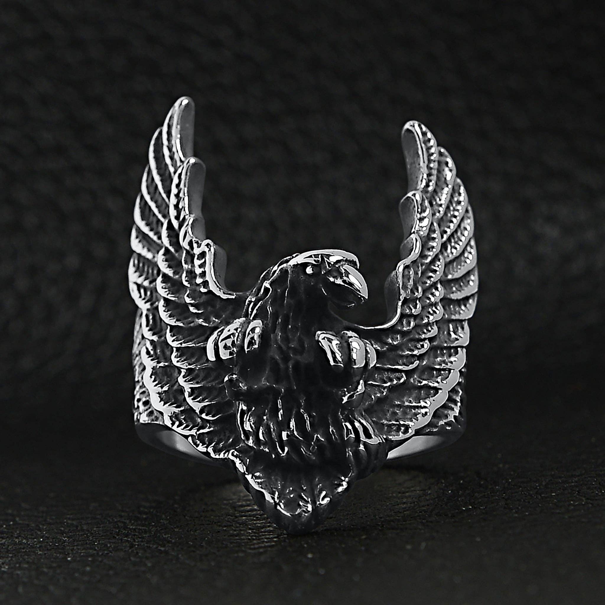 Anillo de águila voladora de acero inoxidable: 10