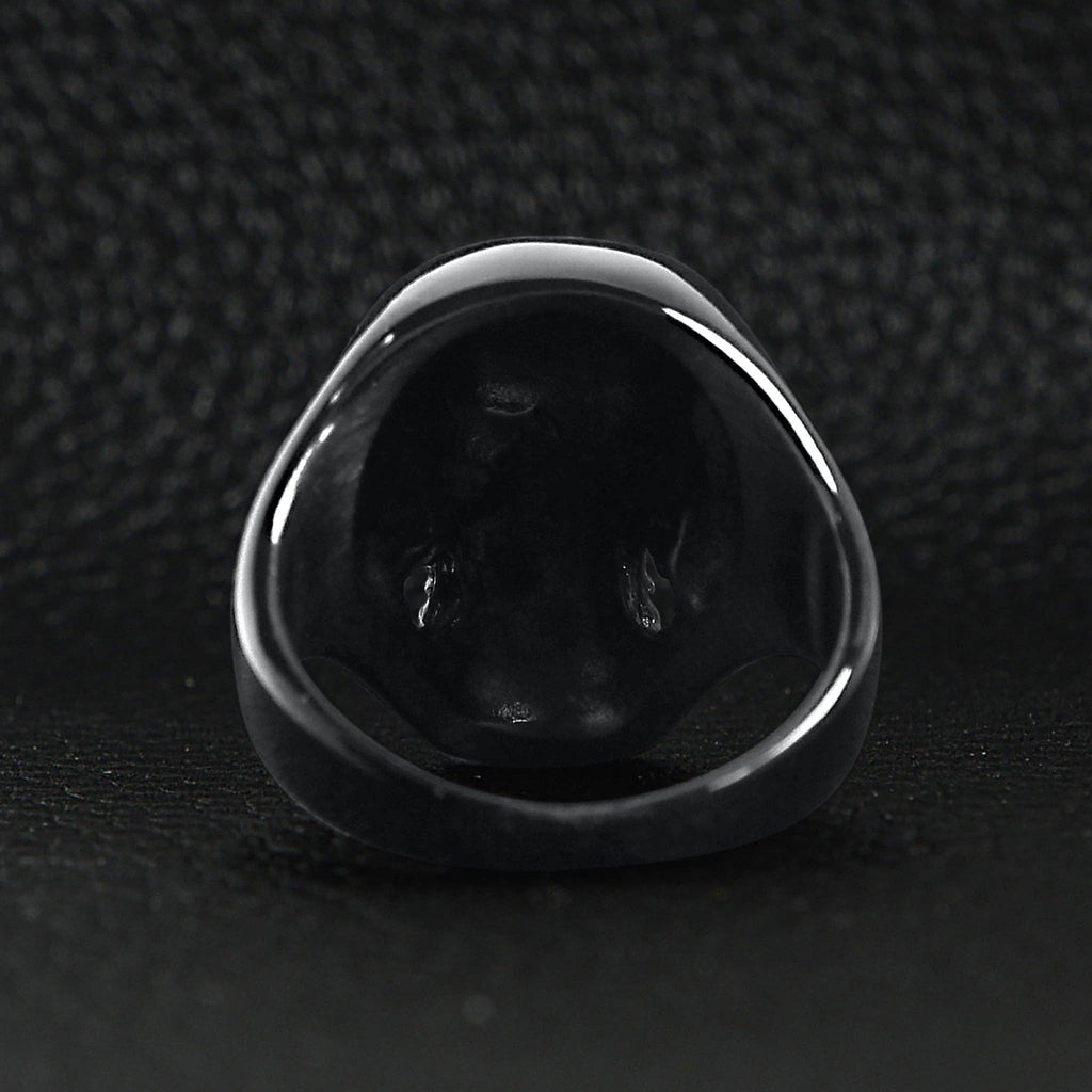 Anillo de acero inoxidable con forma de calavera negra con circonita cúbica transparente: 8