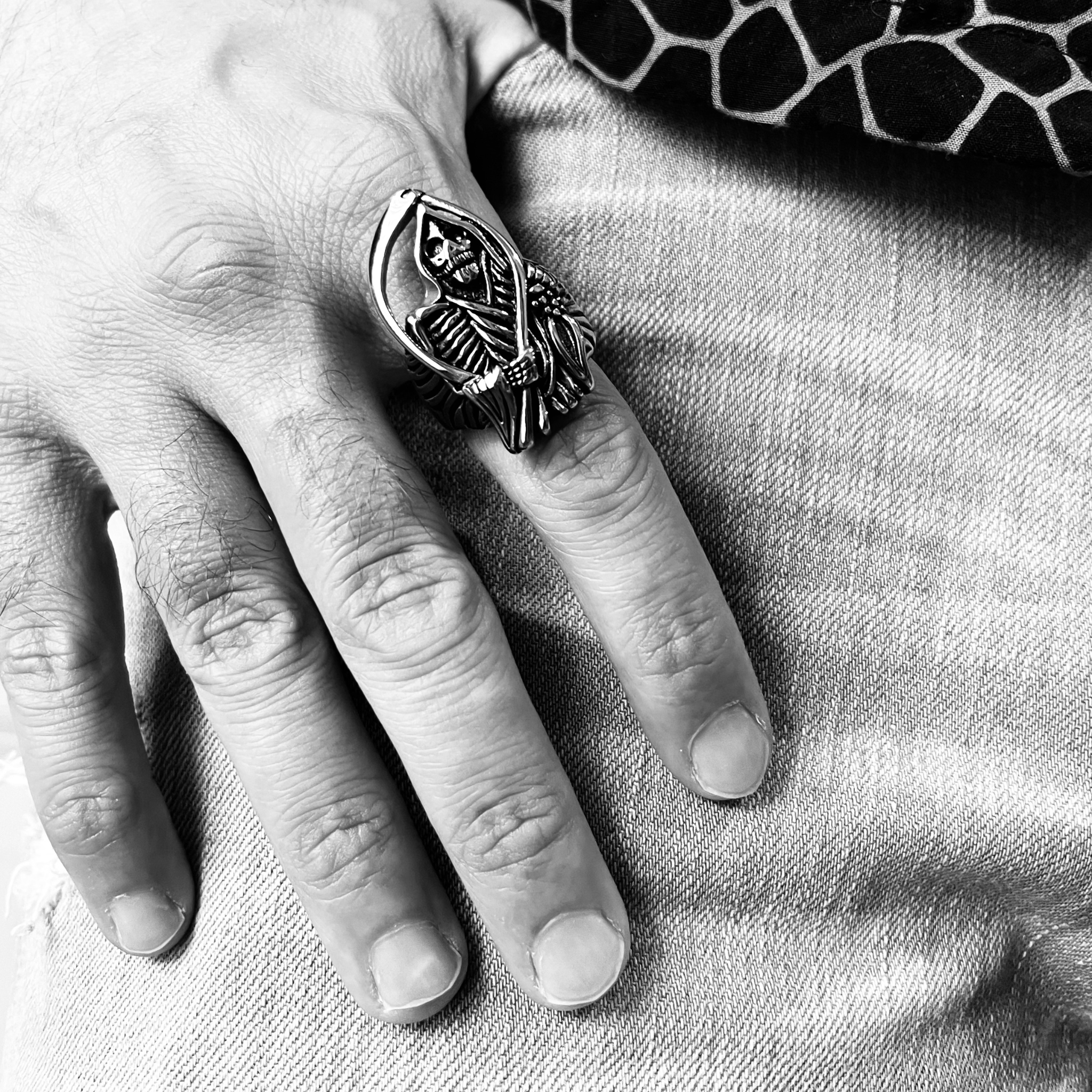 Anillo Grim Reaper de acero inoxidable: 8