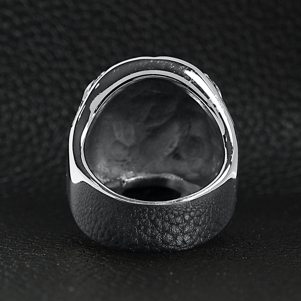Calavera negra de acero inoxidable con circonita cúbica y anillo con bandera del Reino Unido con circonita cúbica transparente: 10
