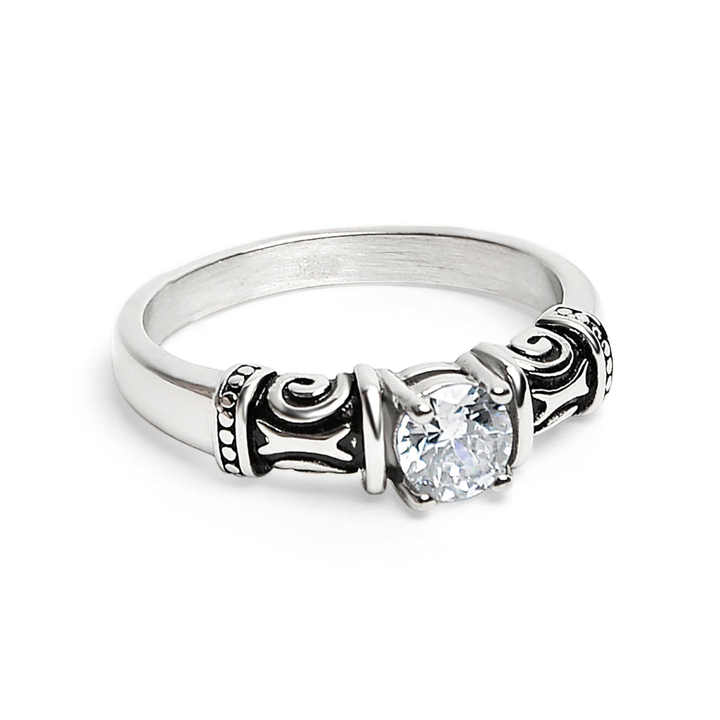 Anillo de acero inoxidable con detalles decorativos en forma de circonita cúbica: 6