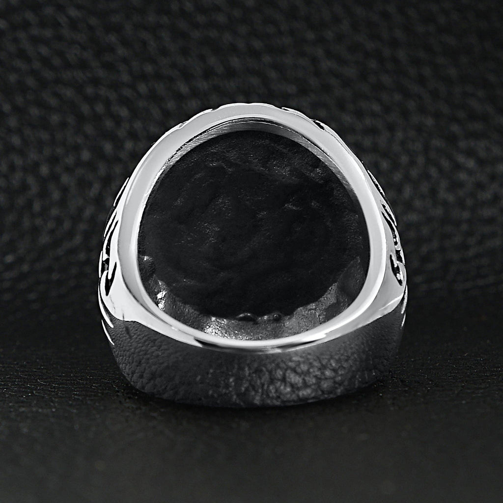 Anillo de acero inoxidable con forma de calavera de filigrana grande: 11