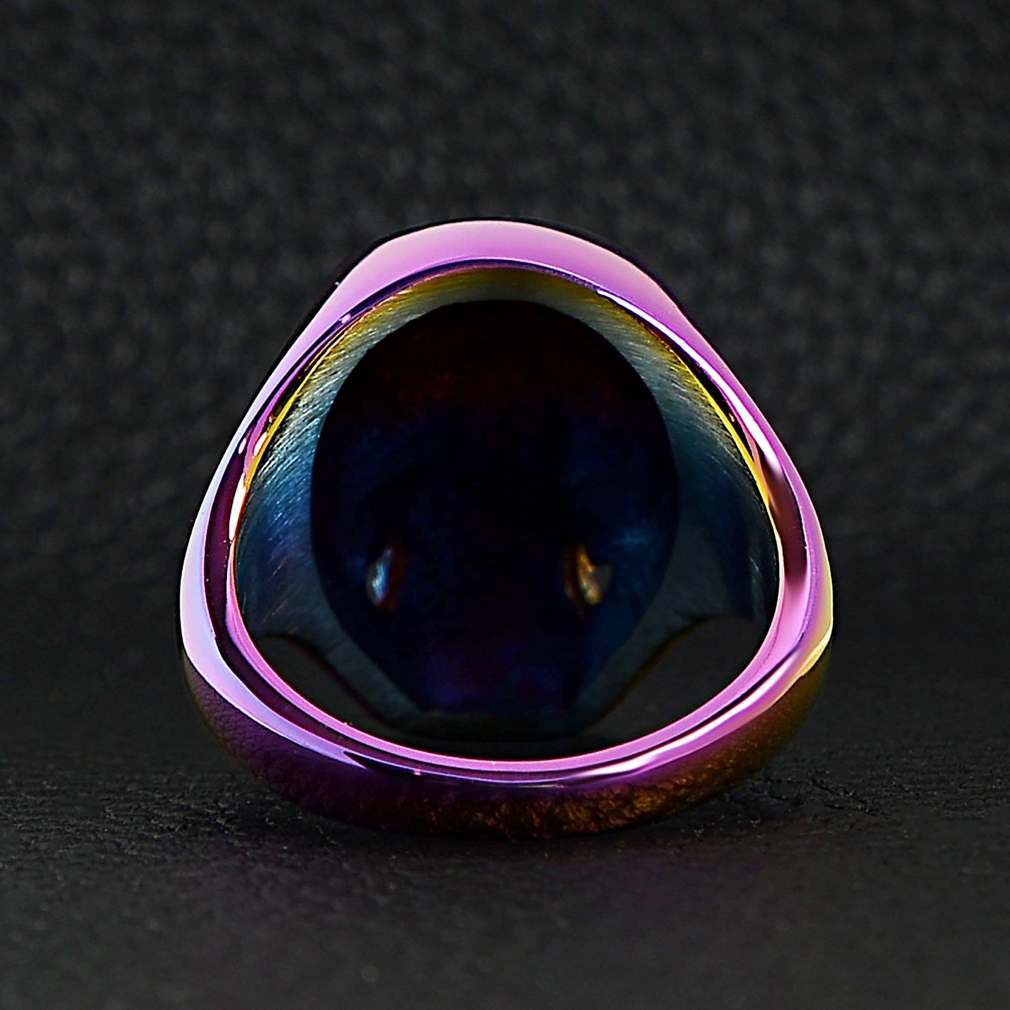 Anillo de calavera de acero inoxidable arcoíris: 10