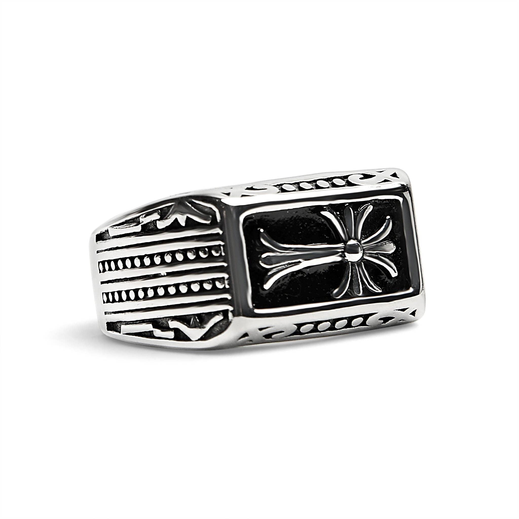 Anillo de acero inoxidable con forma de cruz detallada: 14