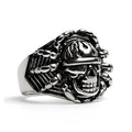 Anillo de acero inoxidable con forma de calavera con detalle pulido: 8