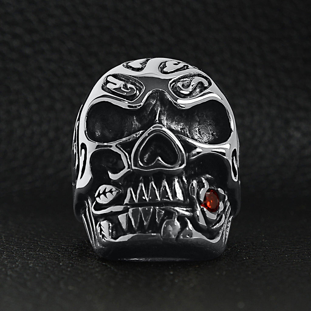 Anillo de Calavera de Acero Inoxidable Mordiendo una Rosa con Accento de CZ Roja: 10