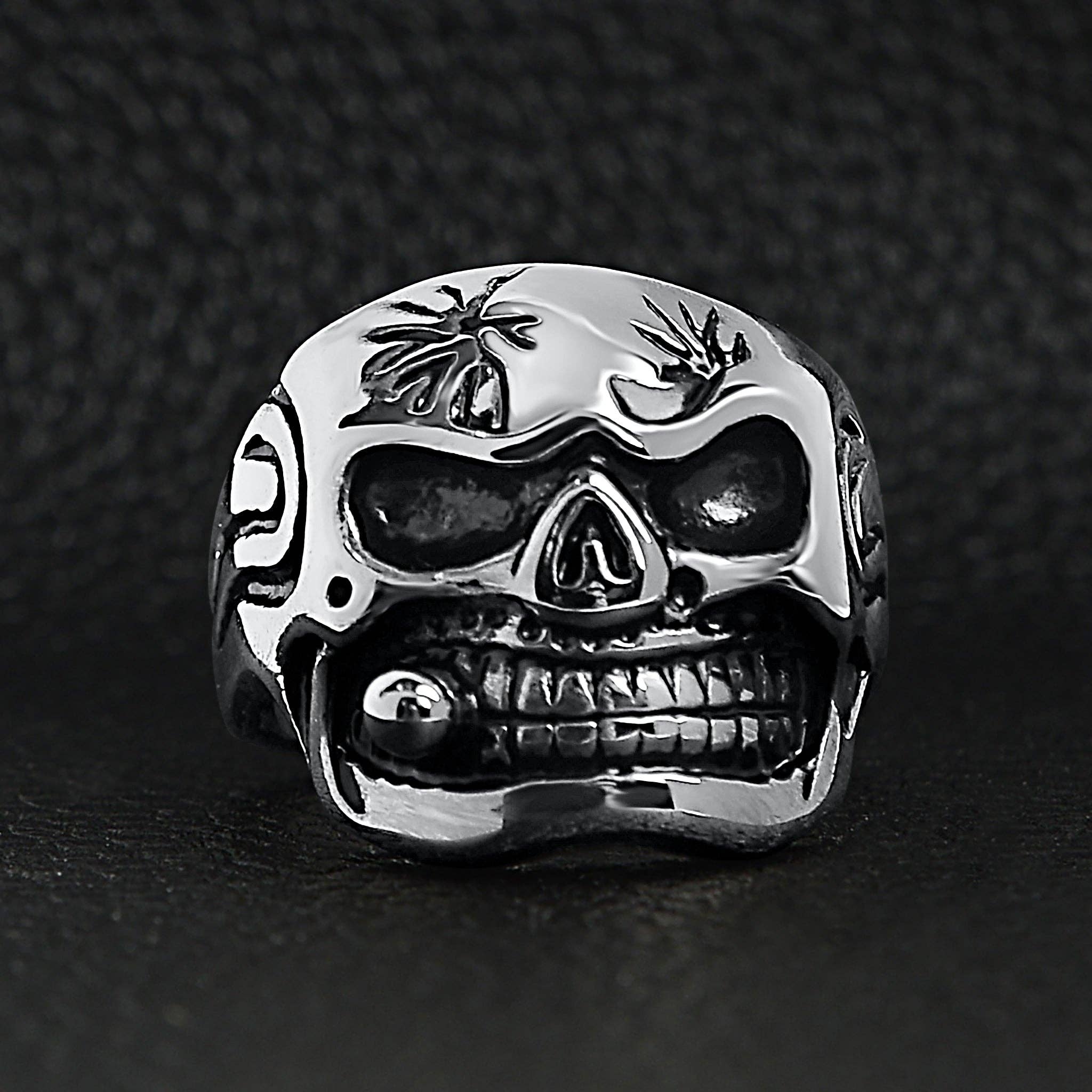 Anillo de declaración de calavera de acero inoxidable con cigarro: 9