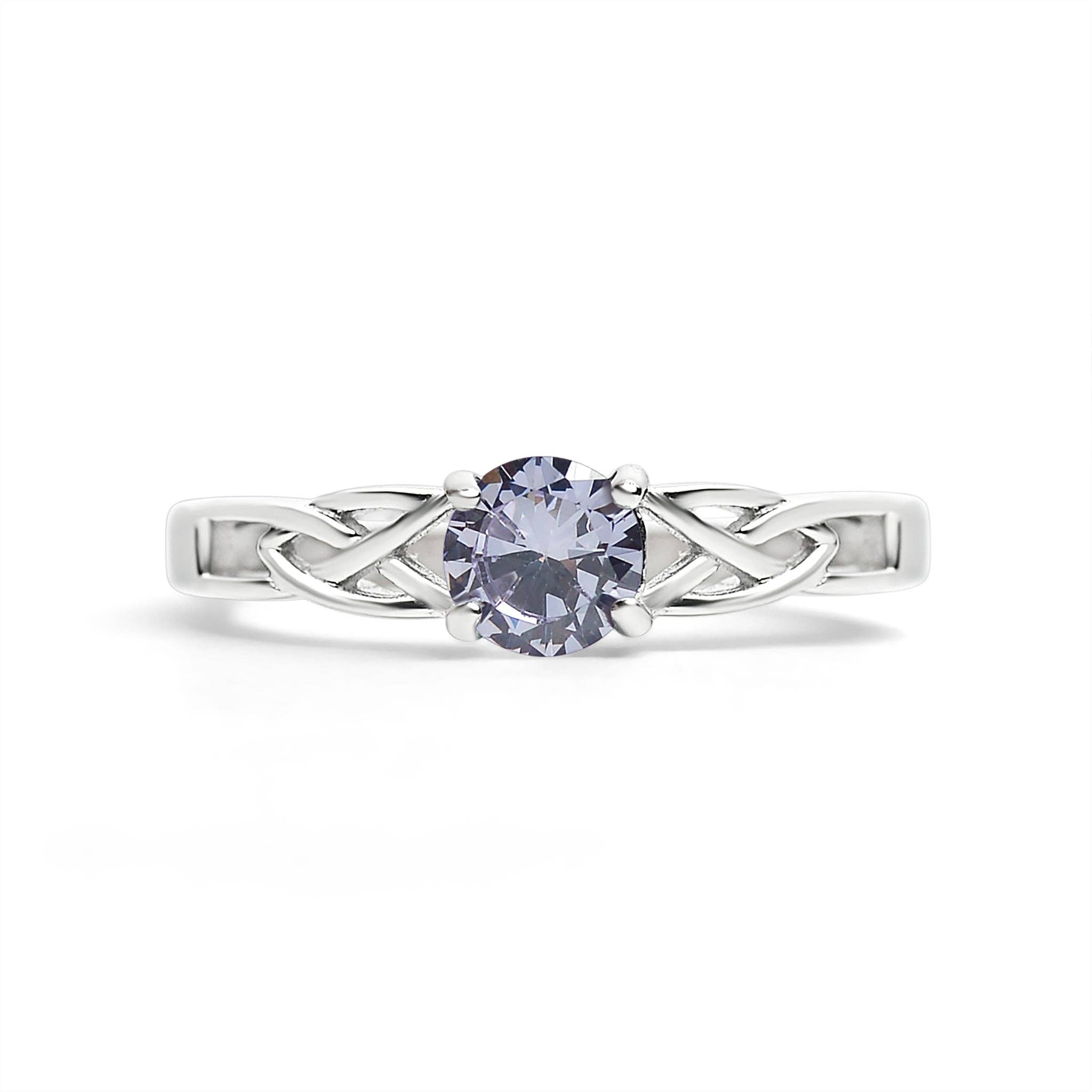 Anillo céltico con piedra de nacimiento de circonita cúbica en acero inoxidable: Julio / 9